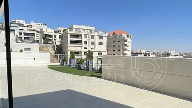 شقة في Youssef Abu Hajleh - 675,000 دأ - صورة NaN